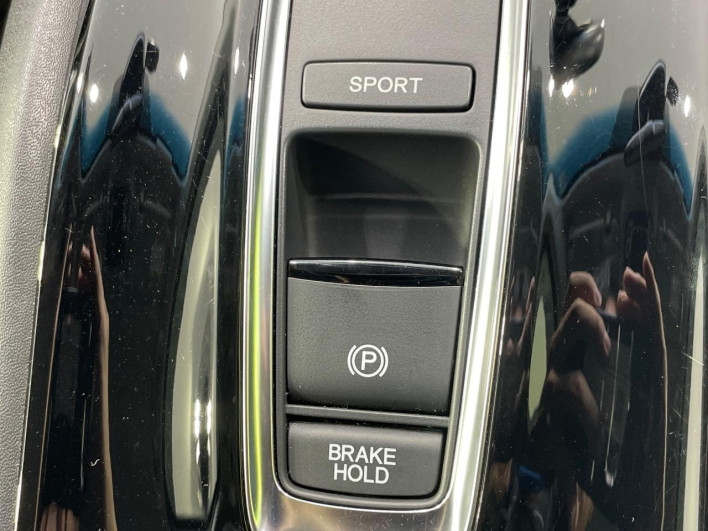 2018 Honda VEZEL DAA-RU3 (UW-69f067862031b)[18]