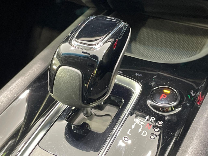 2018 Honda VEZEL DAA-RU3 (UW-69f067862031b)[17]