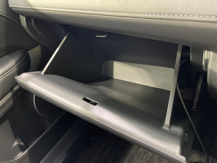 2018 Honda VEZEL DAA-RU3 (UW-69f067862031b)[23]