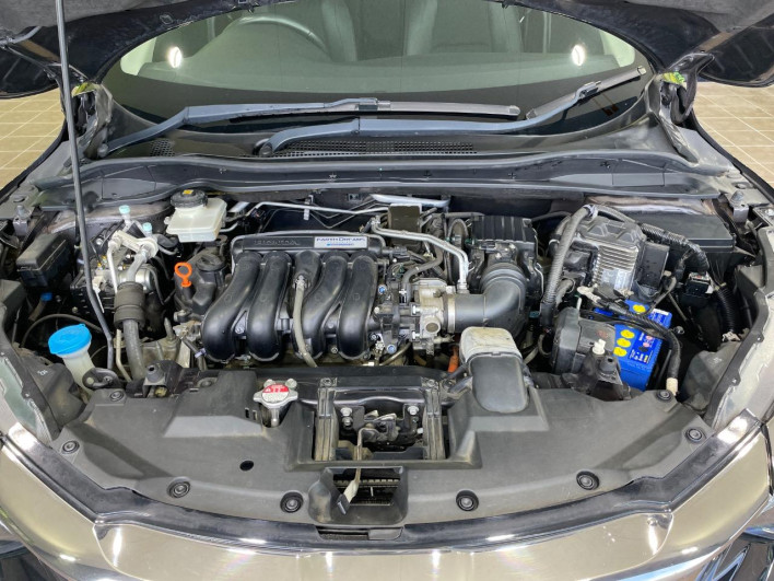 2018 Honda VEZEL DAA-RU3 (UW-69f067862031b)[4]