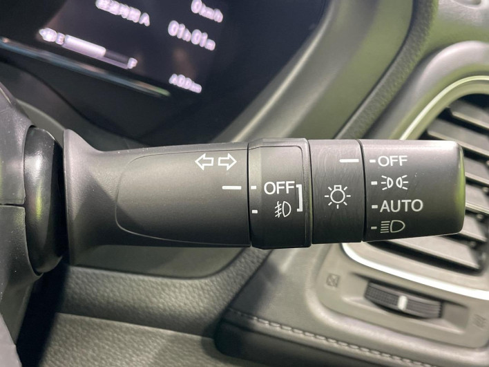 2018 Honda VEZEL DAA-RU3 (UW-69f067862031b)[25]