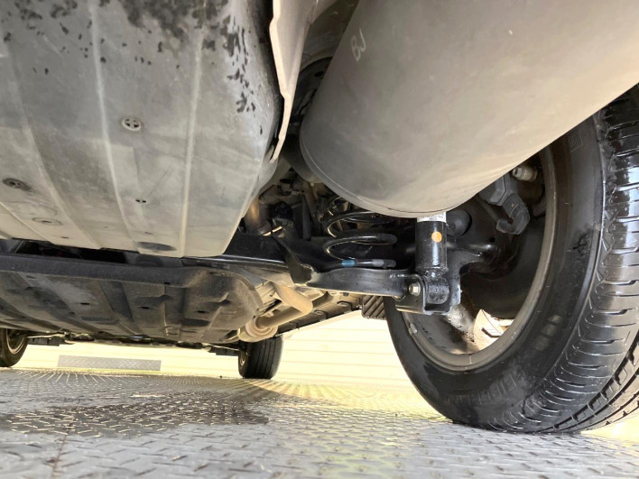 2018 Honda VEZEL DAA-RU3 (UW-69f0678647e04)[27]