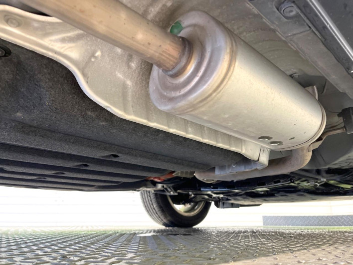 2018 Honda VEZEL DAA-RU3 (UW-69f0678647e04)[26]