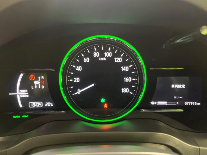 2016 Honda VEZEL DAA-RU4 (UW-69f06787532f9)[18]