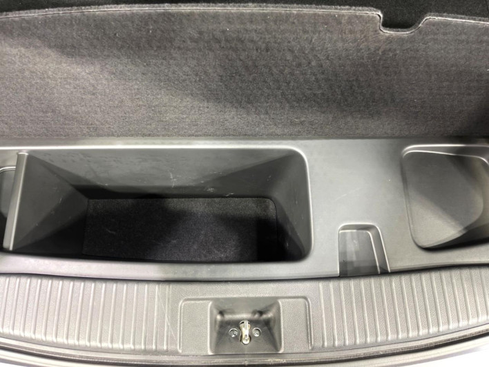 2016 Honda VEZEL DAA-RU4 (UW-69f06787532f9)[6]