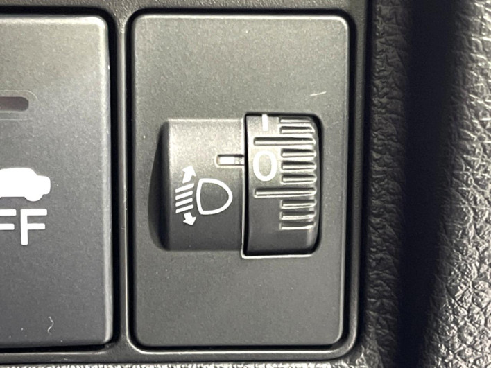 2016 Honda VEZEL DAA-RU4 (UW-69f06787532f9)[22]