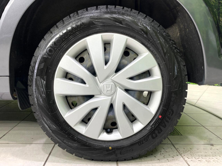 2016 Honda VEZEL DAA-RU4 (UW-69f06787532f9)[13]