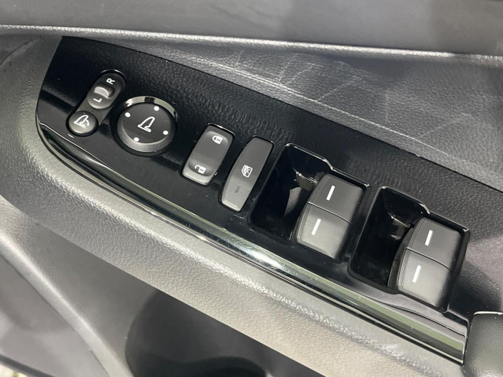 2021 Honda VEZEL 6AA-RV5 (UW-69f0678813169)[21]