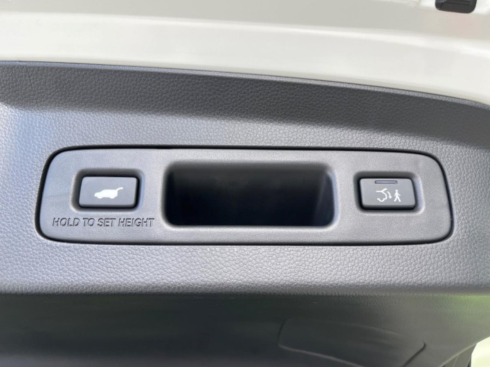 2023 Honda VEZEL 6AA-RV5 (UW-69f0678979363)[28]