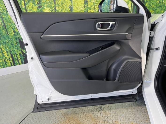 2023 Honda VEZEL 6AA-RV5 (UW-69f0678979363)[29]