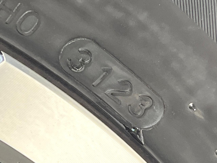 2023 Honda VEZEL 6AA-RV5 (UW-69f0678a119bf)[22]