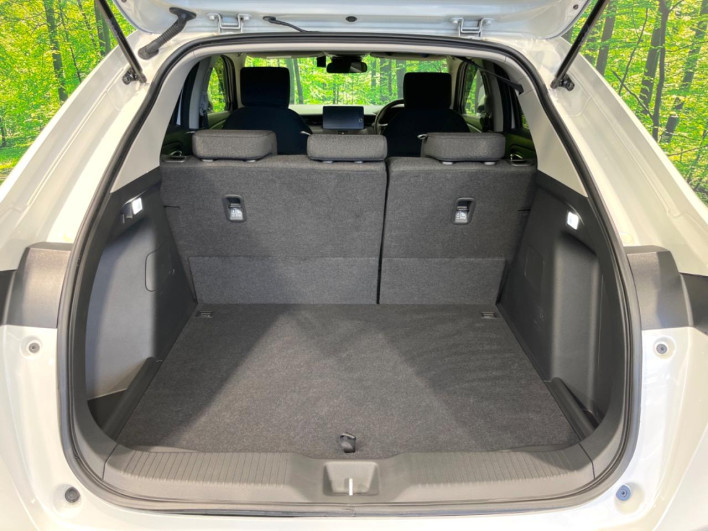 2023 Honda VEZEL 6AA-RV5 (UW-69f0678a119bf)[24]