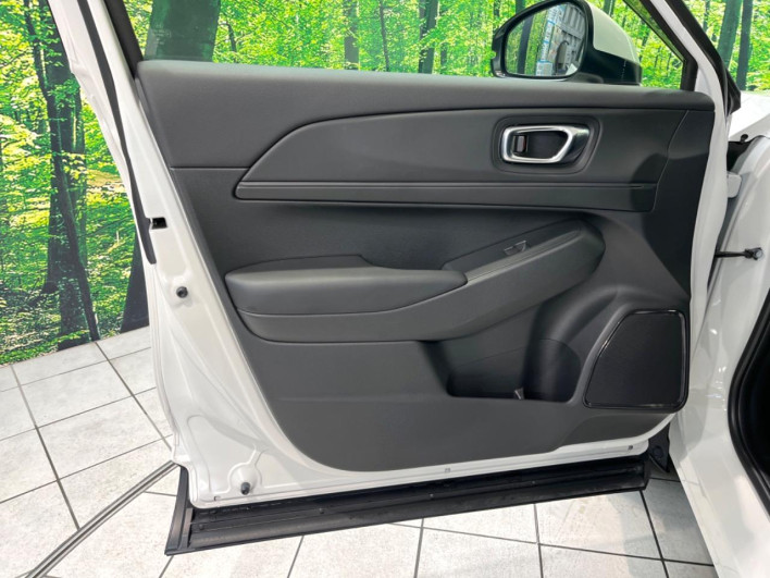 2023 Honda VEZEL 6AA-RV5 (UW-69f0678a119bf)[13]