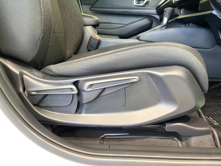 2023 Honda VEZEL 6AA-RV5 (UW-69f0678a119bf)[29]