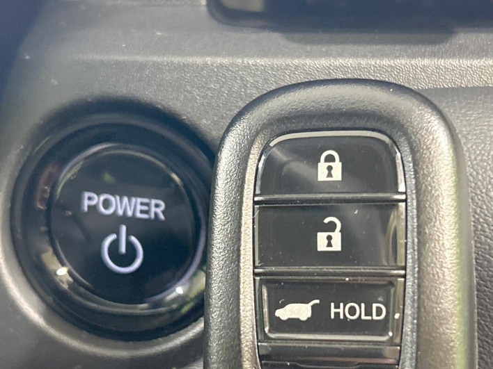 2023 Honda VEZEL 6AA-RV5 (UW-69f0678a118f6)[19]