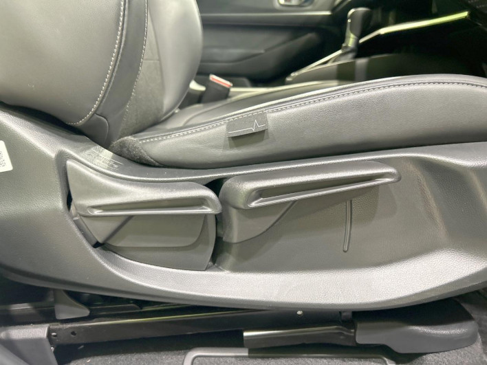 2023 Honda VEZEL 6AA-RV5 (UW-69f0678a118f6)[16]