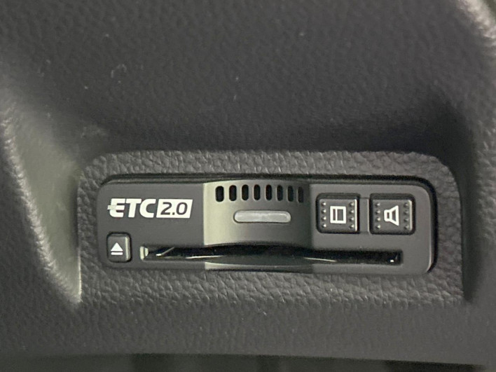 2023 Honda VEZEL 6AA-RV5 (UW-69f0678a118f6)[17]