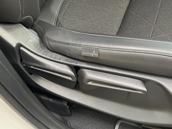 2024 Honda VEZEL 6AA-RV5 (UW-69f0678a5d774)[21]