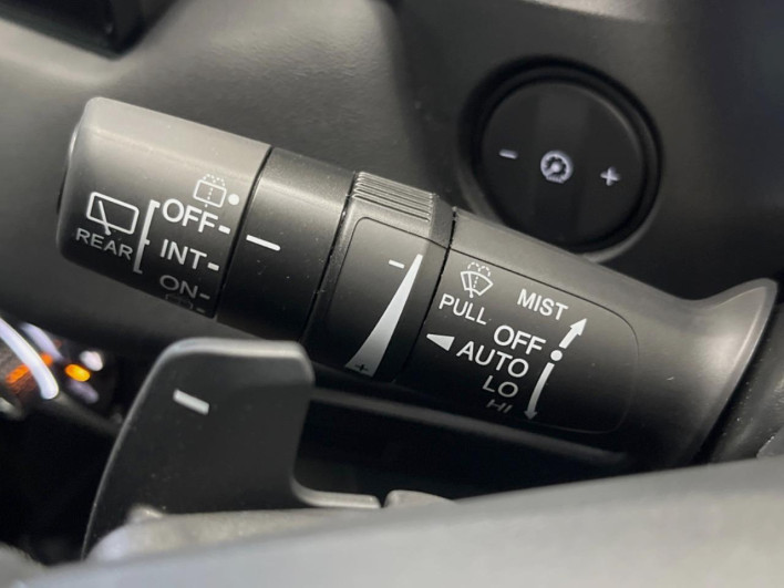 2024 Honda VEZEL 6AA-RV5 (UW-69f0678a5d774)[8]