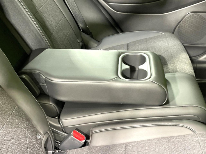 2024 Honda VEZEL 6AA-RV5 (UW-69f0678b69b33)[22]