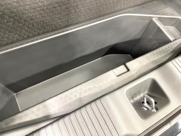 2024 Honda VEZEL 6AA-RV5 (UW-69f0678b69b33)[17]