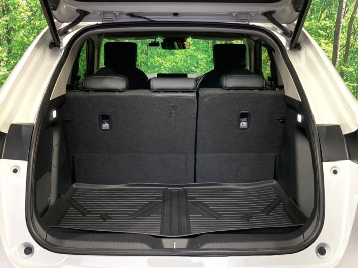 2025 Honda VEZEL 6AA-RV5 (UW-69f0678bdc841)[15]