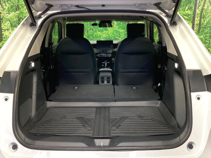 2025 Honda VEZEL 6AA-RV5 (UW-69f0678bdc841)[12]