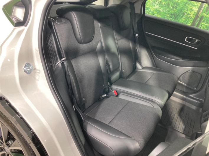 2025 Honda VEZEL 6AA-RV5 (UW-69f0678bdc841)[29]