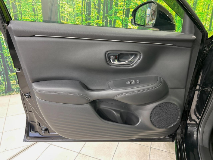 2023 Honda ZR-V 5BA-RZ3 (UW-69f0678c3a1c4)[28]