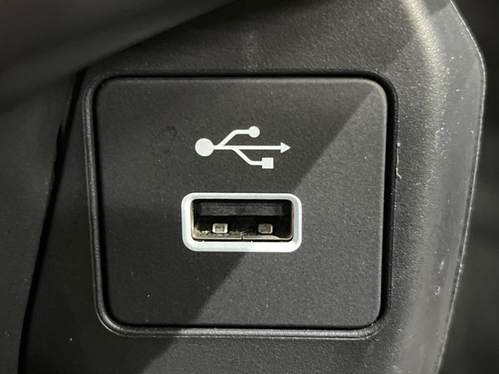 2023 Honda ZR-V 6AA-RZ4 (UW-69f0678c69576)[28]