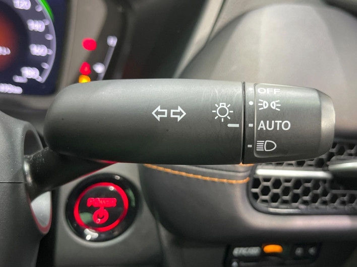 2023 Honda ZR-V 6AA-RZ4 (UW-69f0678c69576)[17]