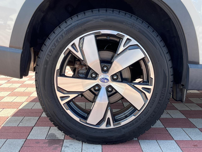 2019 Subaru Forester 5AA-SKE (UW-69f06793f1b24)[17]