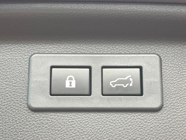 2019 Subaru Forester 5AA-SKE (UW-69f06794260c8)[27]