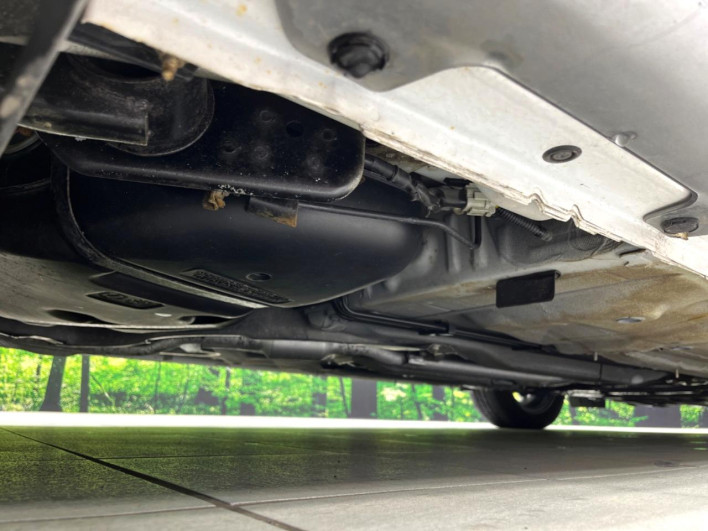 2021 Nissan Note 6AA-SNE13 (UW-69f06795822e0)[27]