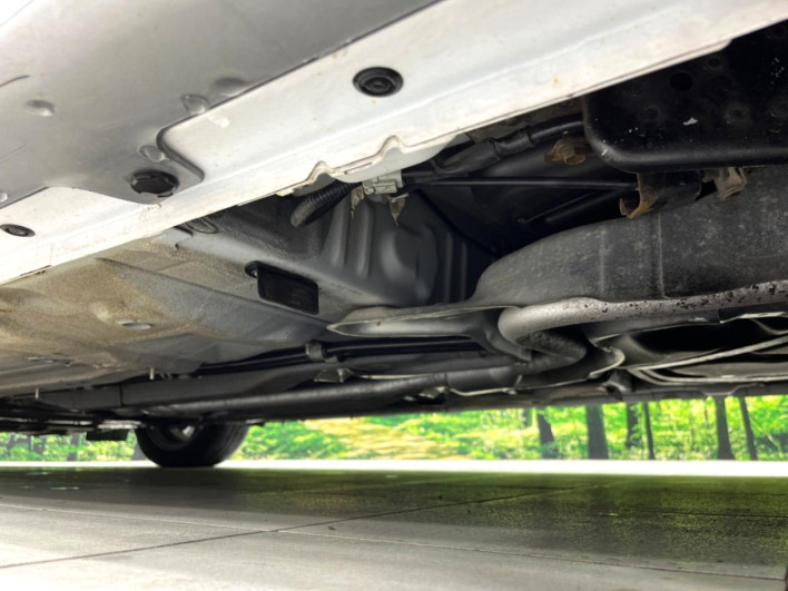 2021 Nissan Note 6AA-SNE13 (UW-69f06795822e0)[25]