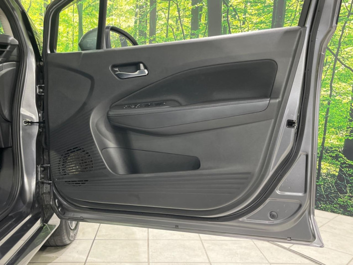 2021 Nissan Note 6AA-SNE13 (UW-69f0679609cb2)[25]