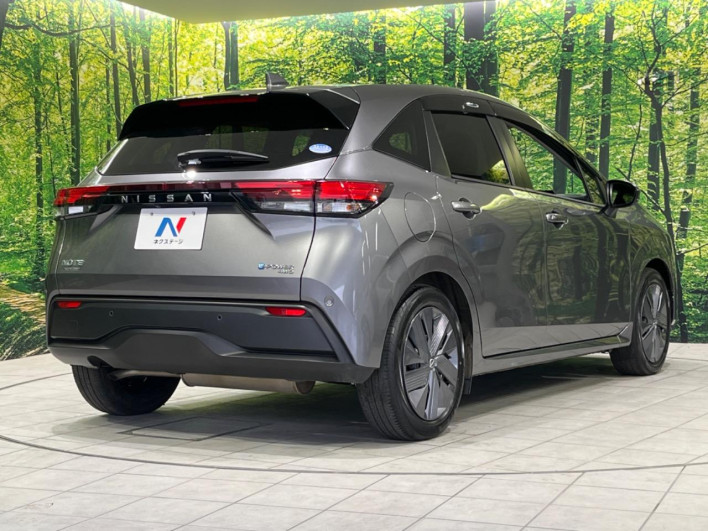 2021 Nissan Note 6AA-SNE13 (UW-69f0679609cb2)[13]