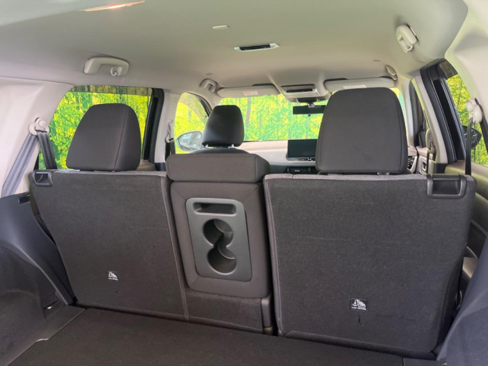 2022 Nissan X-Trail 6AA-SNT33 (UW-69f067963a579)[12]