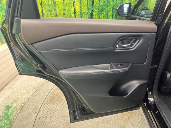 2022 Nissan X-Trail 6AA-SNT33 (UW-69f067963a579)[20]