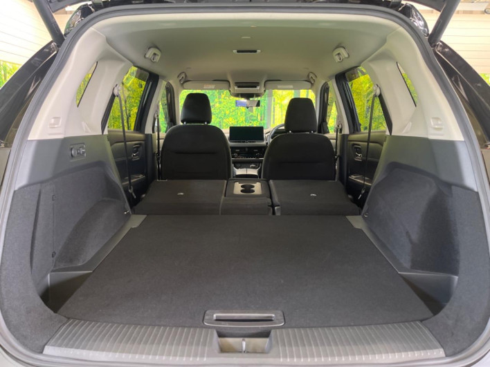 2022 Nissan X-Trail 6AA-SNT33 (UW-69f067963a579)[14]