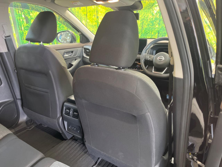 2022 Nissan X-Trail 6AA-SNT33 (UW-69f067963a579)[17]