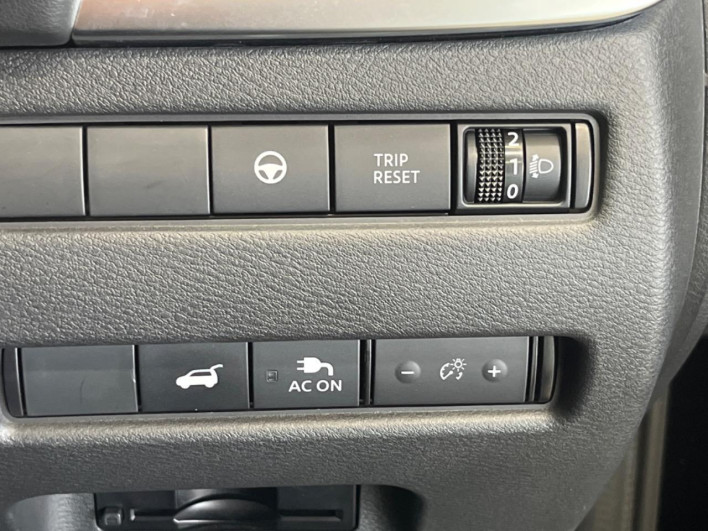 2022 Nissan X-Trail 6AA-SNT33 (UW-69f067963a579)[25]