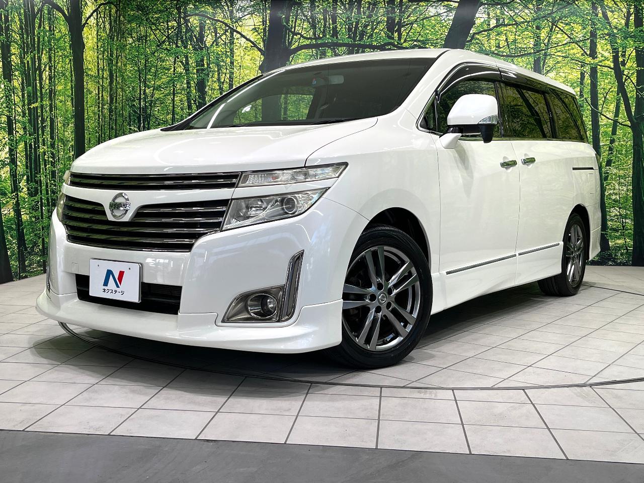 2013 Nissan Elgrand DBA-TE52