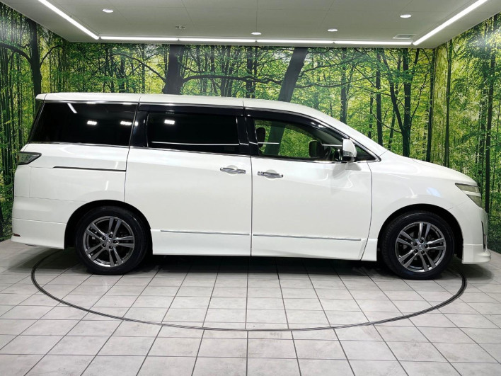 2013 Nissan Elgrand DBA-TE52 (UW-69f067985e2f6)[6]