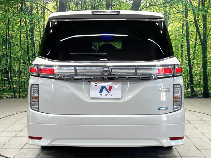2013 Nissan Elgrand DBA-TE52 (UW-69f067985e2f6)[21]