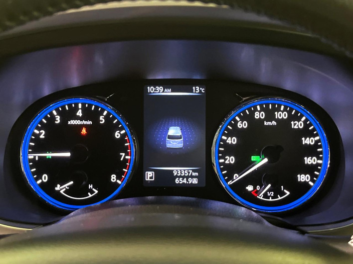 2014 Nissan Elgrand DBA-TNE52 (UW-69f06798a42a5)[23]