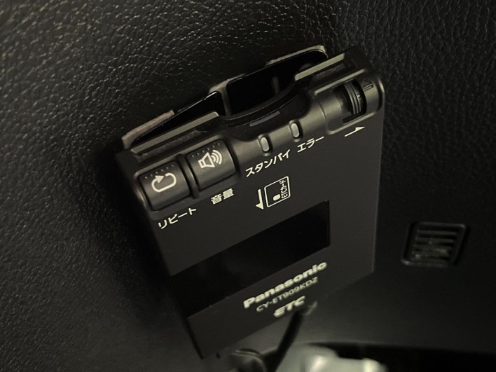 2014 Nissan Elgrand DBA-TNE52 (UW-69f06798a42a5)[24]