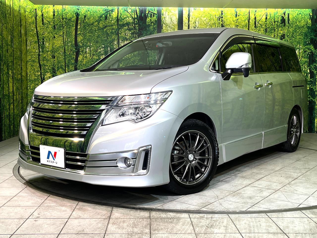 2014 Nissan Elgrand DBA-TNE52