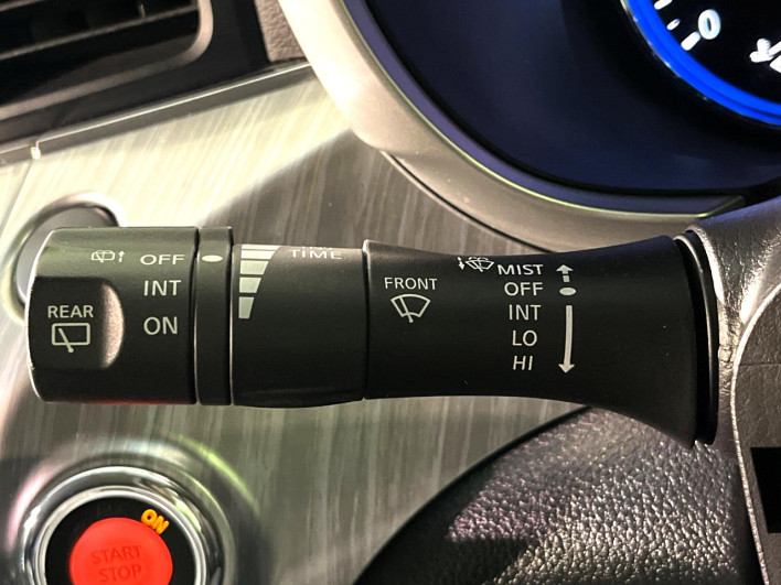 2014 Nissan Elgrand DBA-TNE52 (UW-69f06798a42a5)[21]