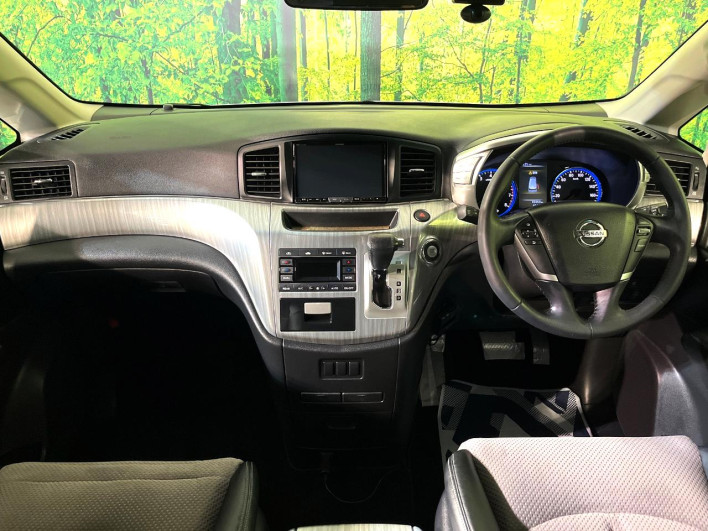 2014 Nissan Elgrand DBA-TNE52 (UW-69f06798a42a5)[4]